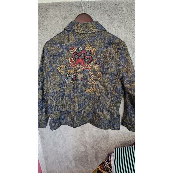 Chico's Sz 1 Denim Jacket Fall Embroidered Floral Sequin Beading Zip Stretch Med - Picture 4 of 5